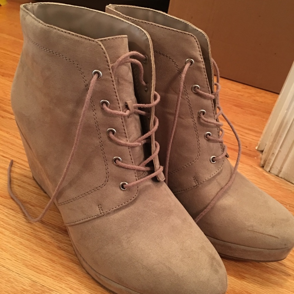 Booties - Picture 2 of 4